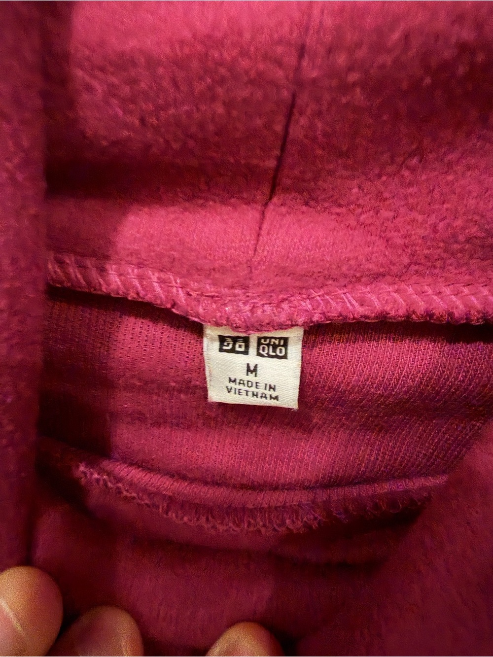 Uniqlo Raspberry Cowl Neck Turtleneck Sweater - Picture 3 of 4